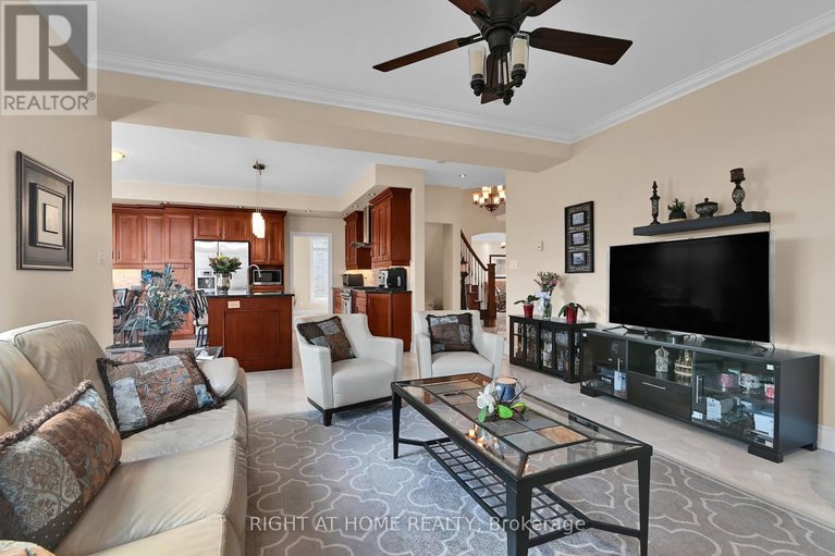 29635424/131-issam-private/ellwood/ottawa/ontario/K1T4B6_19