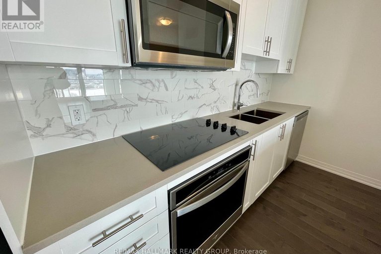 28910919/2406-805-carling-avenue/west-centre-town/ottawa/ontario/K1S5W9_4
