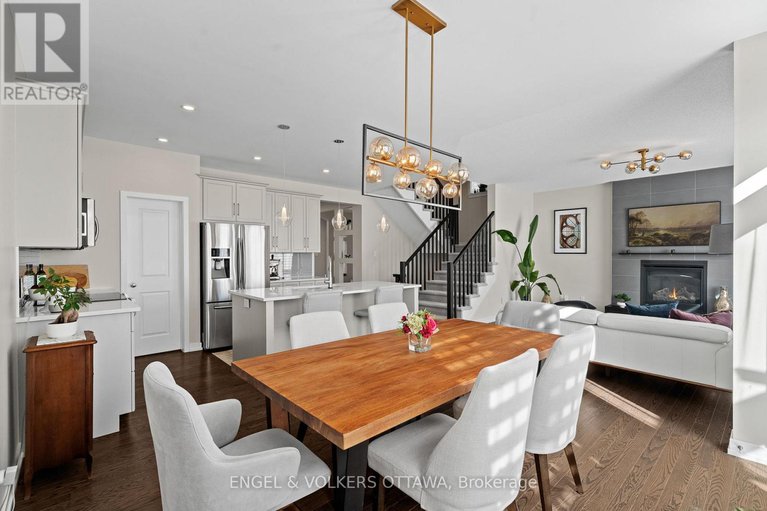 29373193/267-sceptre-way/emerald-meadowstrailwest/ottawa/ontario/K2V0C6_13