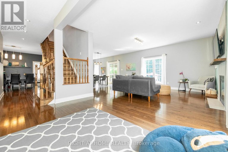 29369214/48-station-trail/village-of-russell/russell/ontario/K4R0A3_9