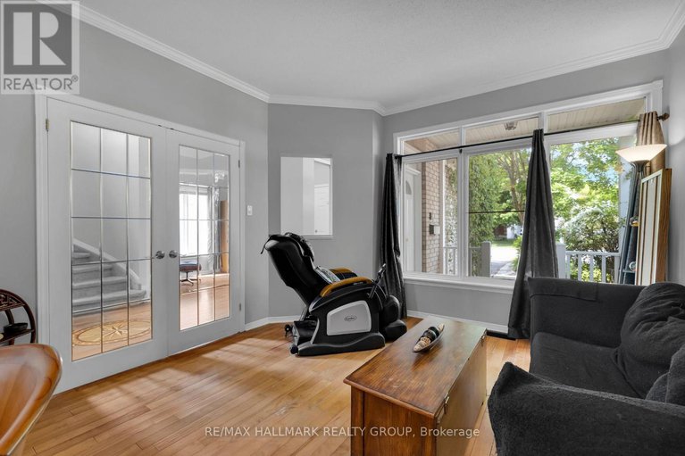 28476381/4136-wolfe-point-way/riverside-southgloucester-glen/ottawa/ontario/K1V1P4_7
