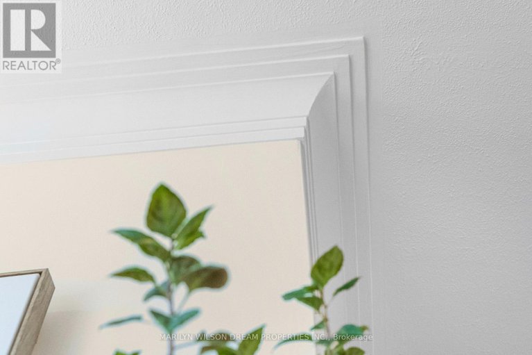 29669053/243-compton-avenue/woodroffe/ottawa/ontario/K2B5A8_13