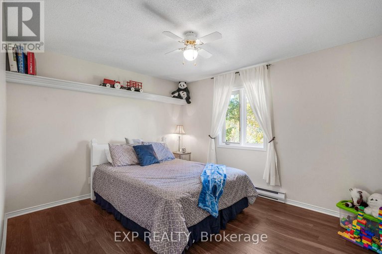 29094495/1887-canaan-road/clarencerockland-twp/clarence-rockland/ontario/K4K1K9_15