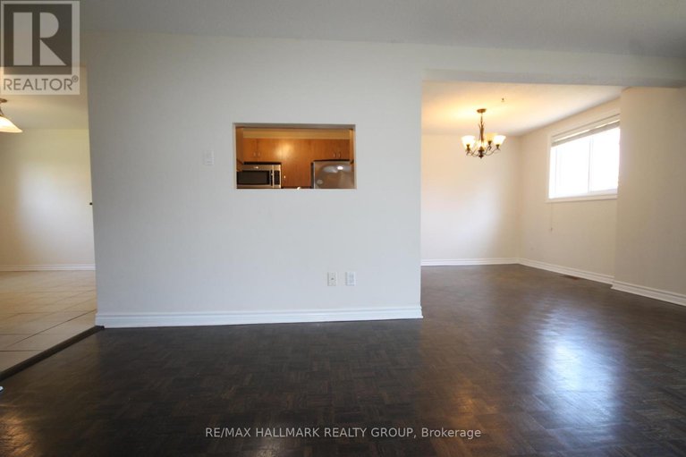 28637168/37-b-glenridge-road/meadowlandscrestview/ottawa/ontario/K2G1G2_9