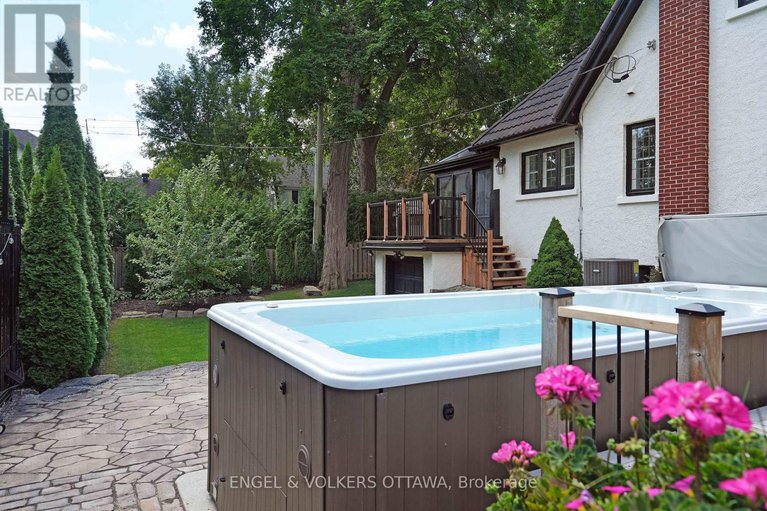 28788939/386-ashbury-road/rockcliffe/ottawa/ontario/K1M0R8_38