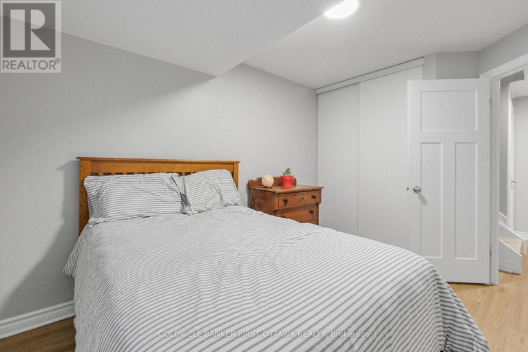 28944780/a-283-titanium-private-n/convent-glen-north/ottawa/ontario/K1C0A5_22