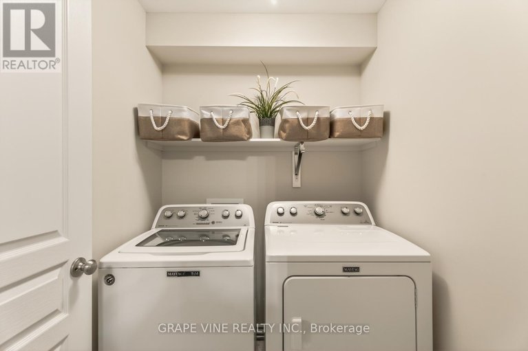 29618523/383-memorial-grove/riverside-southgloucester-glen/ottawa/ontario/K1X0C7_24