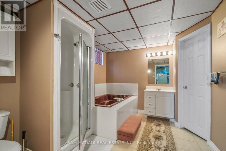 29621220/2705-laurier-street/town-of-rockland/clarence-rockland/ontario/K4K1A3_30