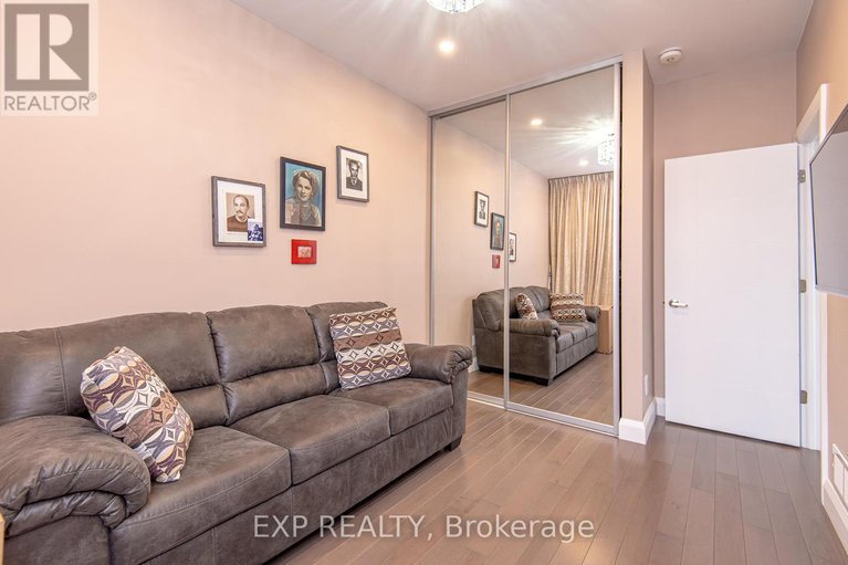 29367435/1473-rosebella-avenue-w/blossom-parkkemp-parkfindlay-creek/ottawa/ontario/K1T1E5_8