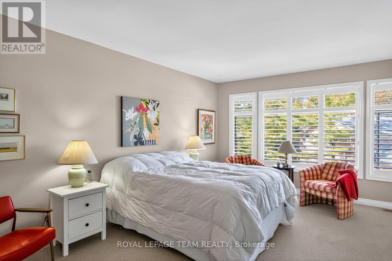 28984788/19-bittern-court/rockcliffe/ottawa/ontario/K1L8K9_27