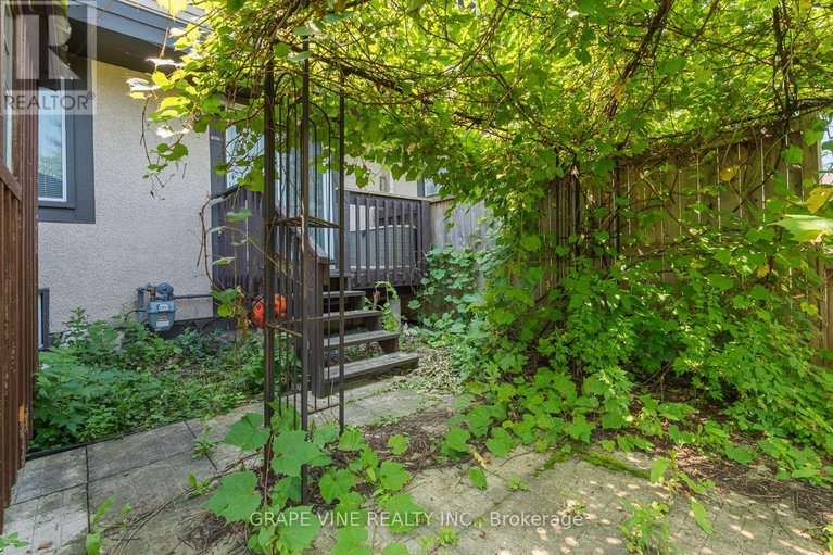 28628810/31-2671-pimlico-crescent/emerald-woodssawmill-creek/ottawa/ontario/K1T2A6_34
