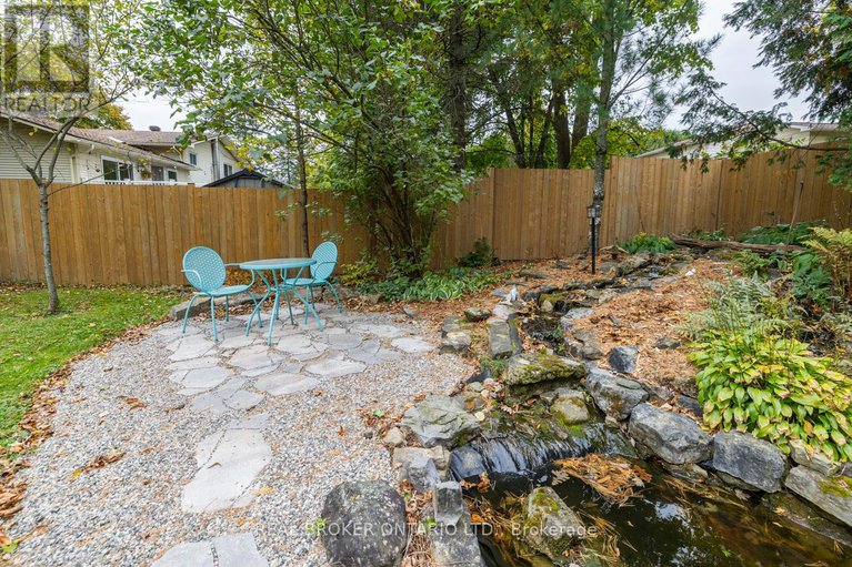 29127829/392-country-street/almonte/mississippi-mills/ontario/K0A1A0_33