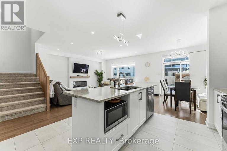 29427974/609-putney-crescent/stittsville-south/ottawa/ontario/K1S1N4_14