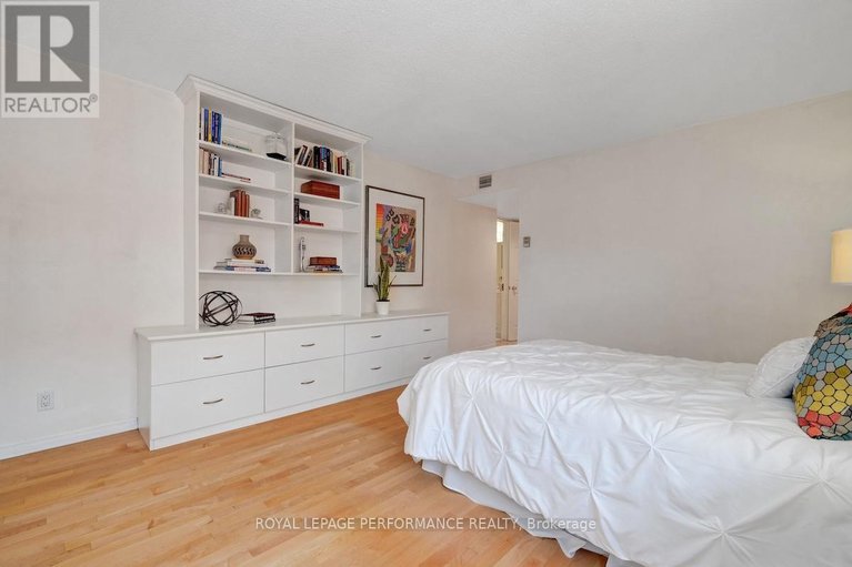 28907124/304-310-crichton-street/lindenlea/ottawa/ontario/K1M1W5_32