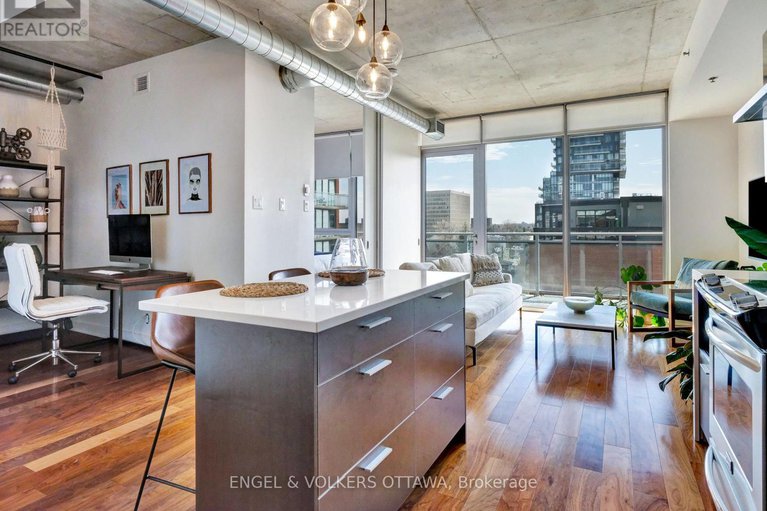 28414766/516-360-mcleod-street/ottawa-centre/ottawa/ontario/K2P1A9_18