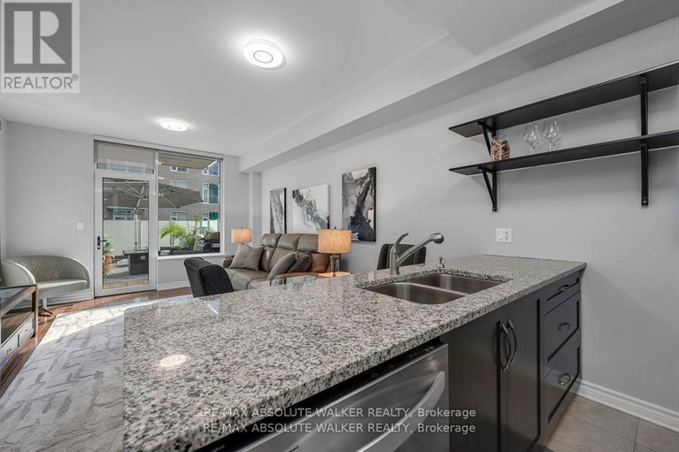 28639536/214-575-byron-avenue/mckellarhighland/ottawa/ontario/K2A1R7_7