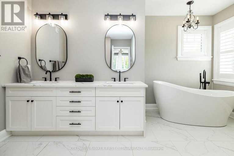 28424971/481-sangeet-place/goulbourn-twp-from-franktown-rdsouth-to-rideau/ottawa/ontario/K0A2Z0_17