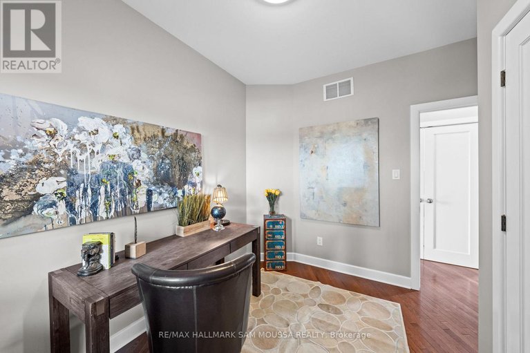 29343757/25-marsh-sparrow-private/morgans-grantsouth-march/ottawa/ontario/K2K3P1_23