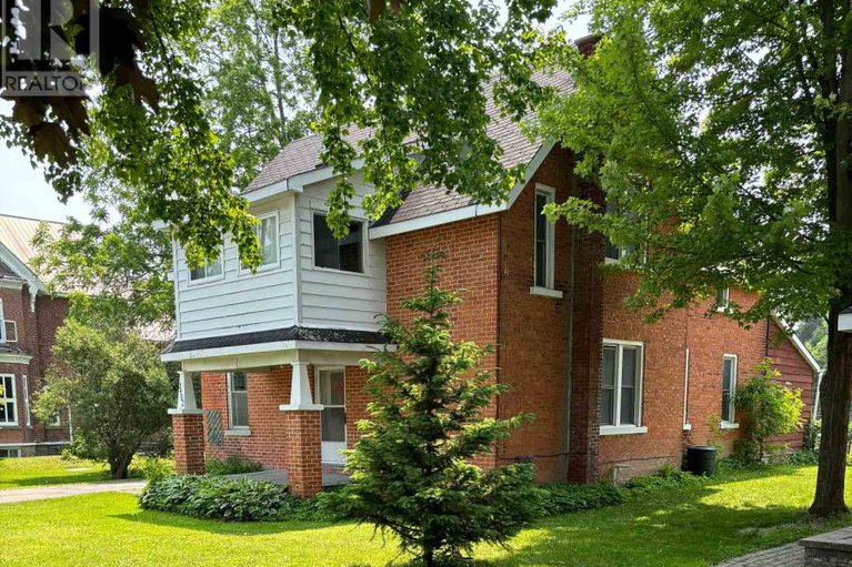 28586635/3462-mcbean-street/richmond/ottawa/ontario/K0A2Z0_2