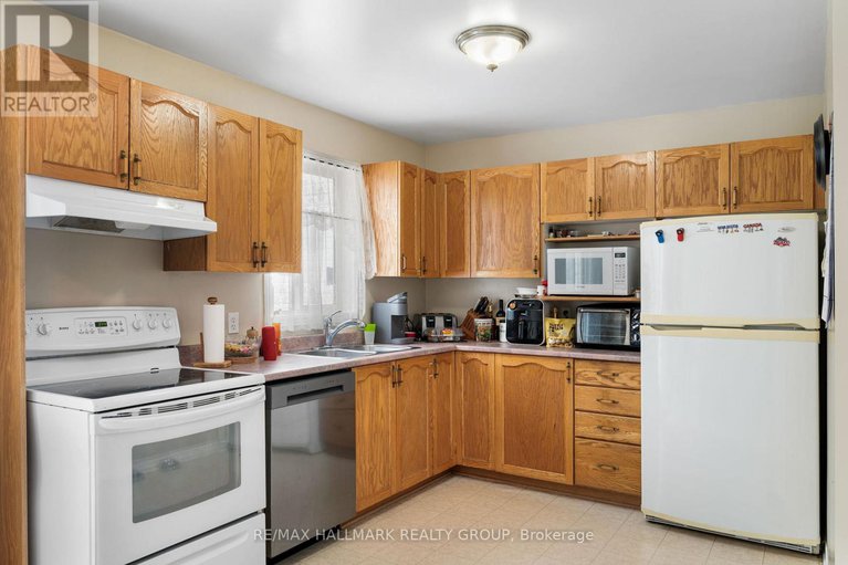 29405879/857-nesting-way-nw/fallingbrookgardenway-south/ottawa/ontario/K4A3X3_19