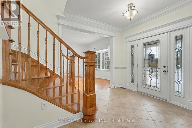 29295430/2500-lookout-drive/cumberland-ridge/ottawa/ontario/K4C1S3_3