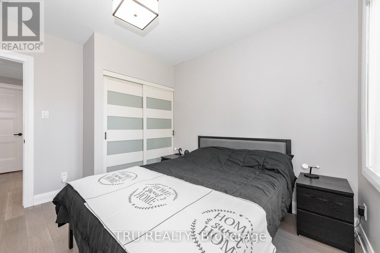 28892803/381-north-river-road/vanier/ottawa/ontario/K1L8C3_14