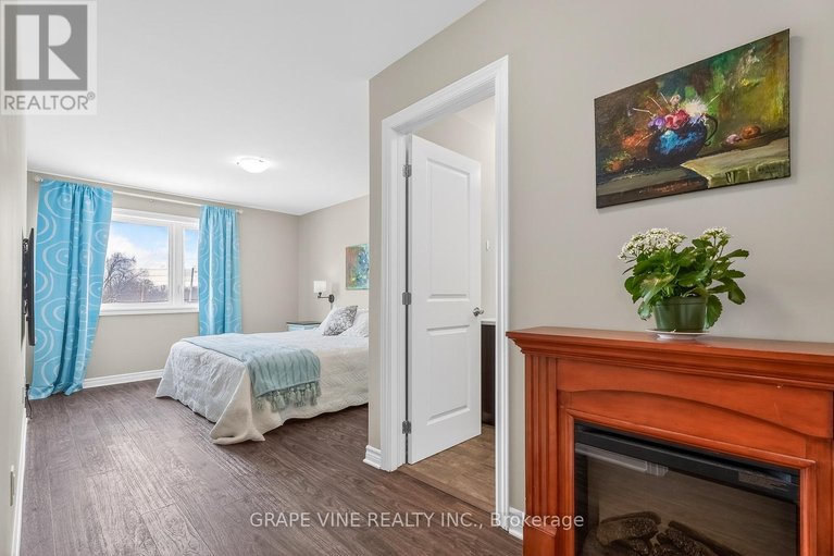 29642085/650-fisher-street/north-grenville-twp-kemptville-south/north-grenville/ontario/K0G1J0_25