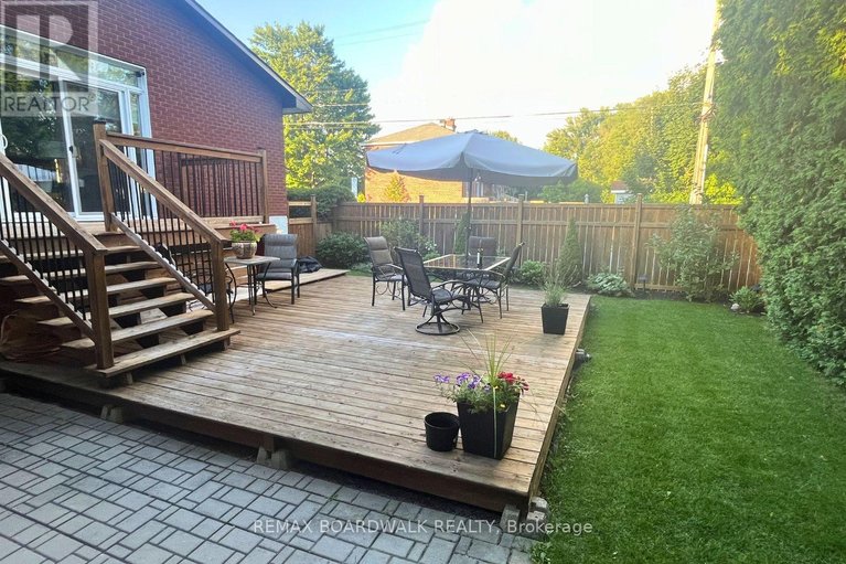 29640571/154-queen-mary-street/overbrookcastle-heights/ottawa/ontario/K1K1X5_38