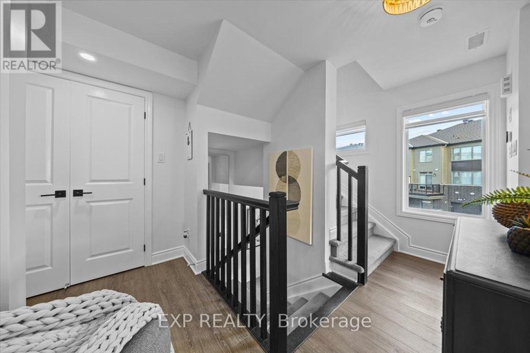 28648358/615-makwa-private/cfb-rockcliffe-and-area/ottawa/ontario/K1K5A4_4