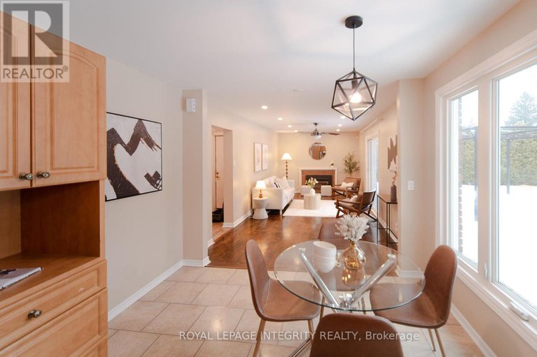 29260642/1953-marquis-avenue/beaconwood/ottawa/ontario/K1J8J3_15