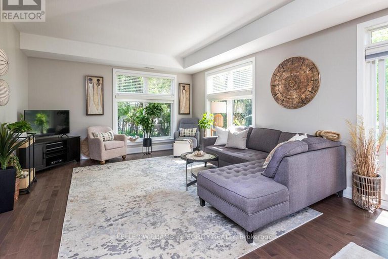 28423046/102-305-elizabeth-cosgrove-private/mer-bleuebradley-estatesanderson-park/ottawa/ontario/K1W0K6_7