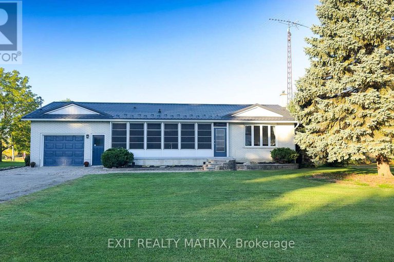 28926476/12187-county-road-3-road-w/winchester/north-dundas/ontario/K0C2K0_2