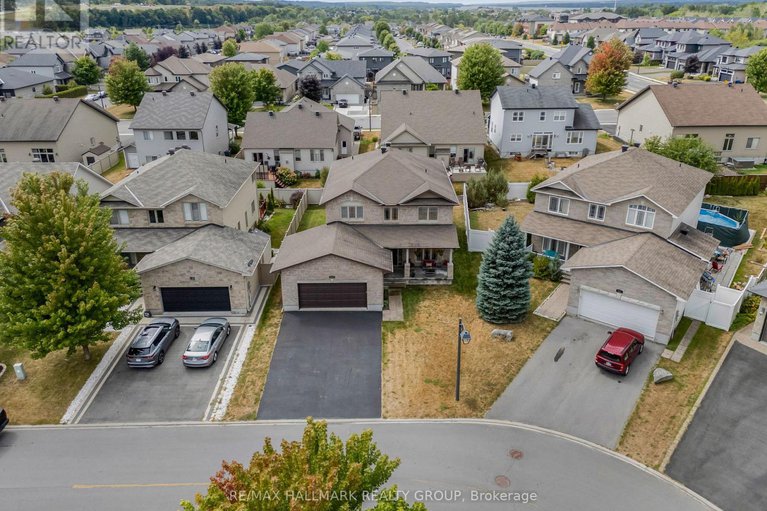 28788006/422-mercury-street/town-of-rockland/clarence-rockland/ontario/K4K0G8_34