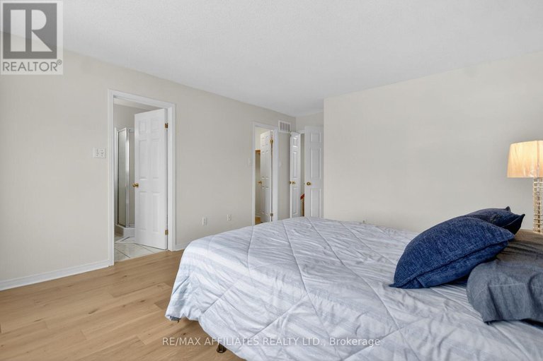 29163321/137-lilibet-crescent/ellwood/ottawa/ontario/K1V2A1_34