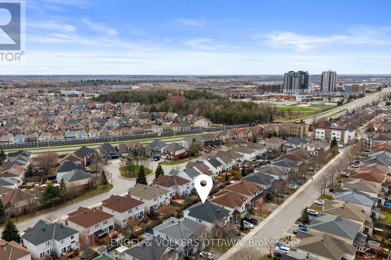 29677667/232-deerfox-drive/longfields/ottawa/ontario/K2J4Z2_30