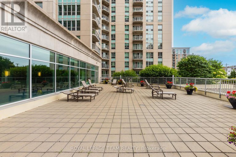 28538040/1404-234-rideau-street/sandy-hill/ottawa/ontario/K1N0A9_42