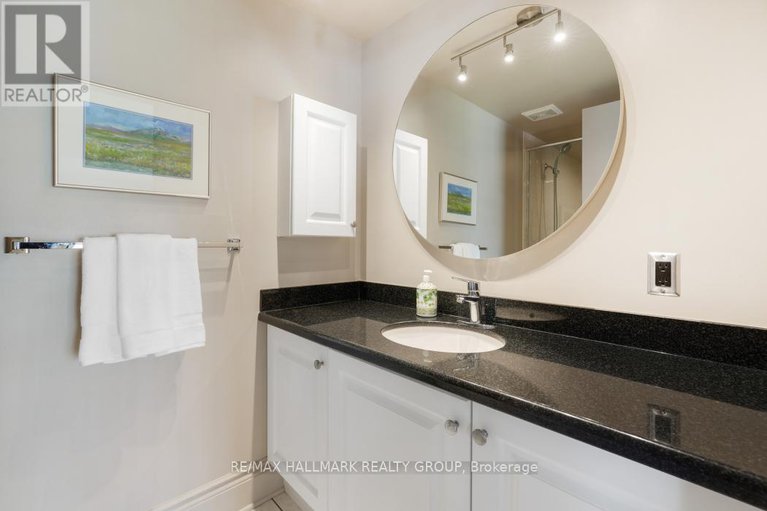 28990242/ph2-364-cooper-street/ottawa-centre/ottawa/ontario/K2P2P3_22