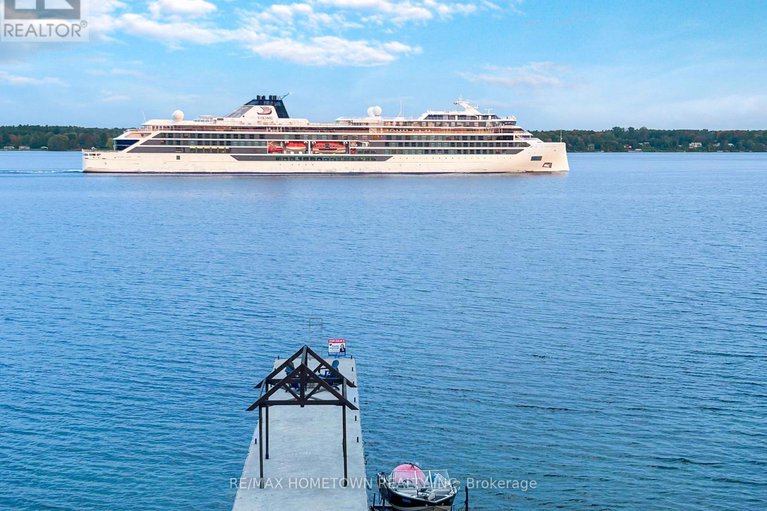 29416154/5-shoreside-way/augusta-twp/augusta/ontario/K6V5T1_8