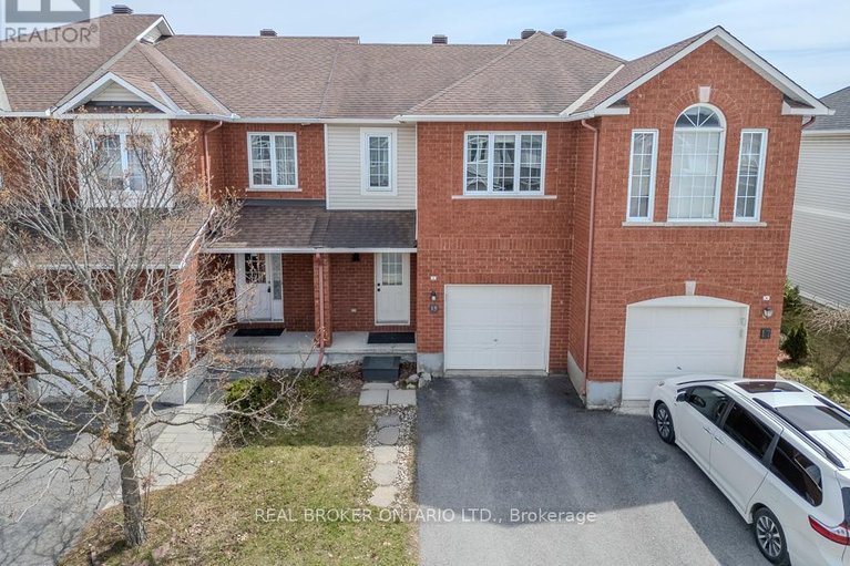 29676126/15-calaveras-avenue-s/longfields/ottawa/ontario/K2J4Z8_1