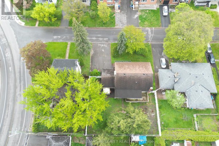 28332943/1077-richard-avenue/billings-bridge/ottawa/ontario/K1H8C3_8