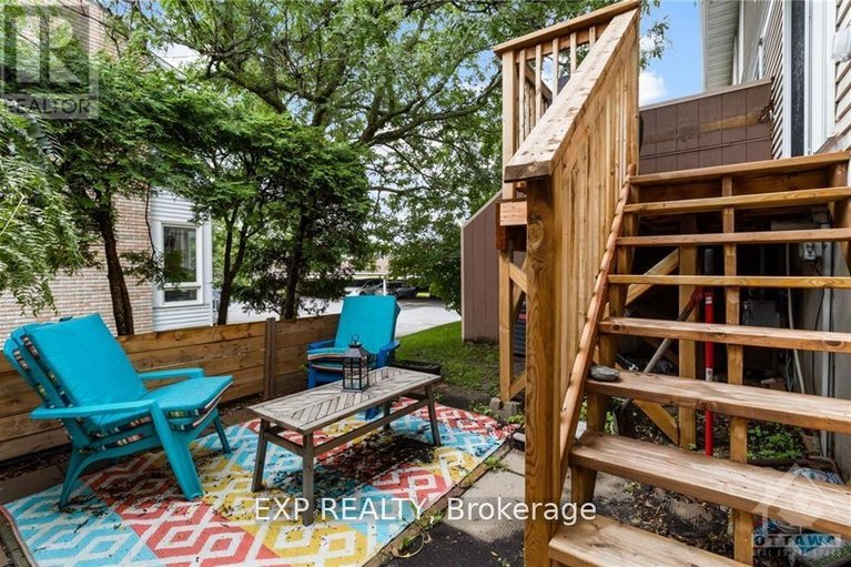 29599647/d-284-dalehurst-drive/tanglewood/ottawa/ontario/K2G4J5_28