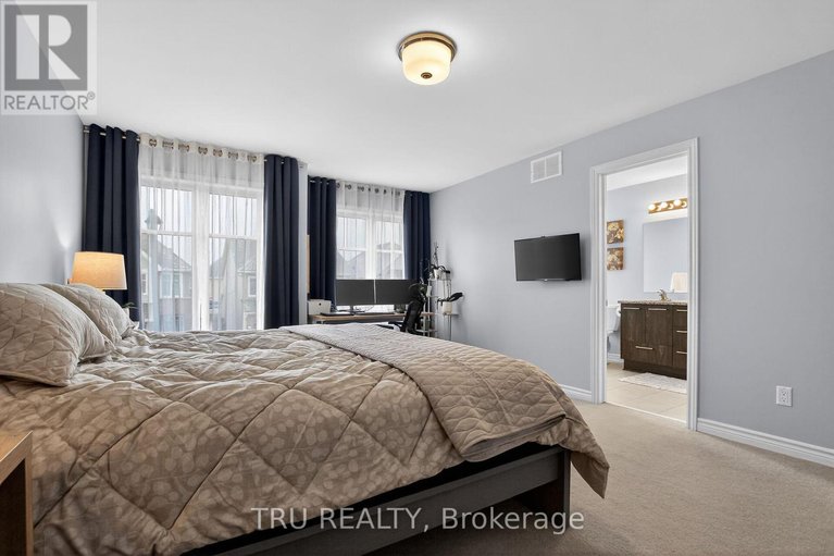 29479546/2850-grand-canal-street/half-moon-bay/ottawa/ontario/K2J0T3_18