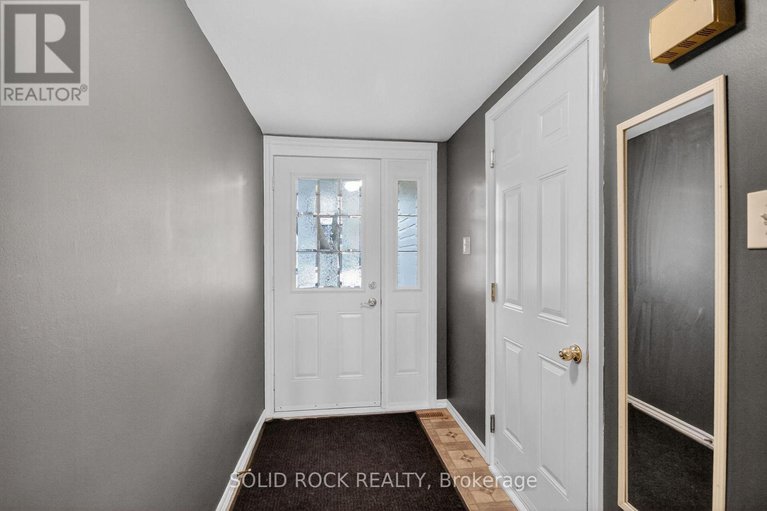 29150060/44-tybalt-crescent/westcliffe-estates/ottawa/ontario/K2H8J5_3