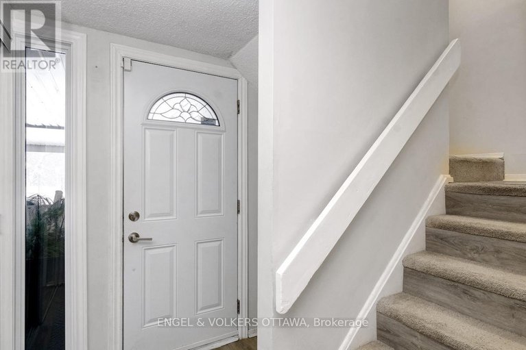 29301738/116-3445-uplands-drive/hunt-club/ottawa/ontario/K1V9N5_27