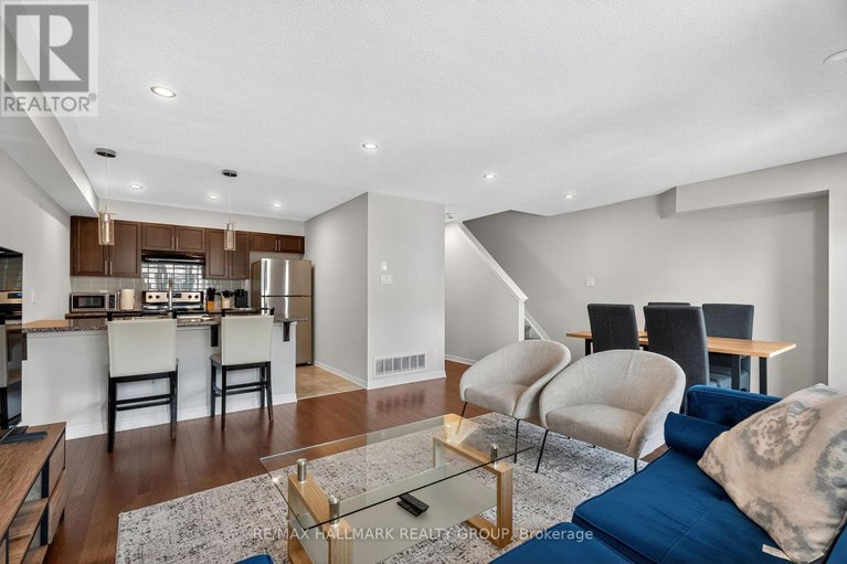 28837597/805-element-private/emerald-meadowstrailwest/ottawa/ontario/K2M0M8_13