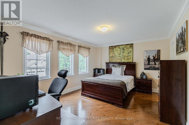 28715997/313-eckerson-avenue/stittsville-south/ottawa/ontario/K2S0K8_31