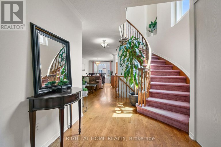 28515655/77-flowertree-crescent/emerald-meadowstrailwest/ottawa/ontario/K2M2R7_6