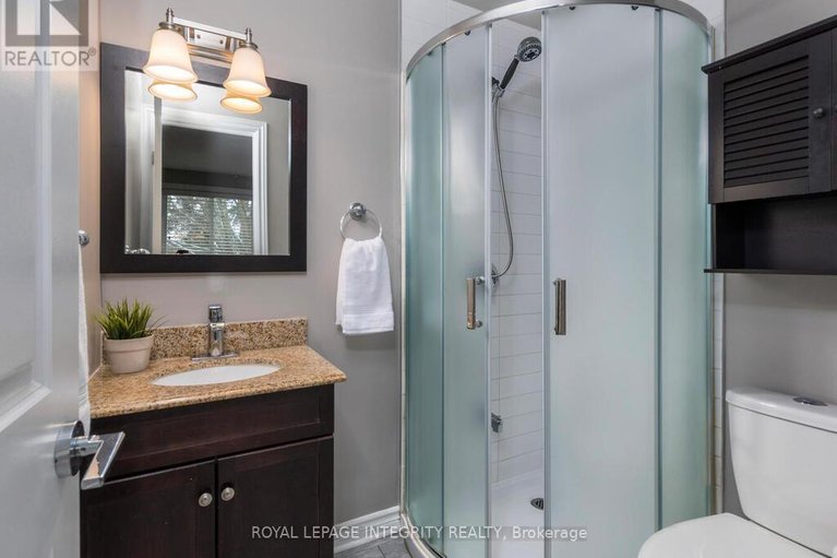 29282826/14-146-valley-stream-drive/leslie-park/ottawa/ontario/K2H9C6_46