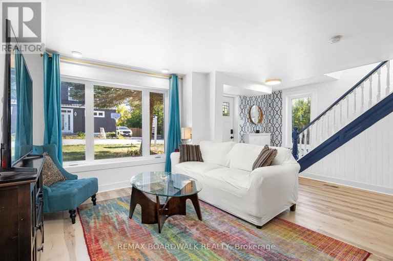 29210498/290-water-street/almonte/mississippi-mills/ontario/K0A1A0_9