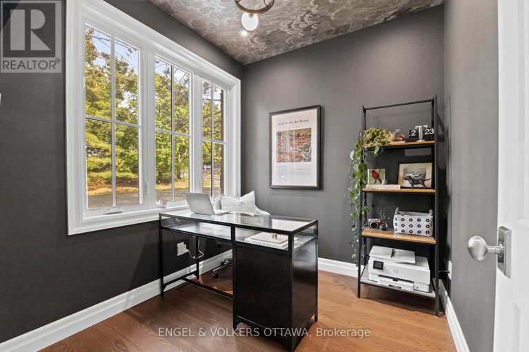 28904185/872-iroquois-road/mckellar-heightsglabar-park/ottawa/ontario/K2A3N2_20